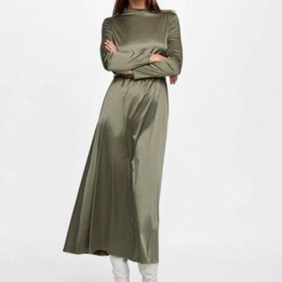 ZARA | Satin Dress - Picture 1 of 8